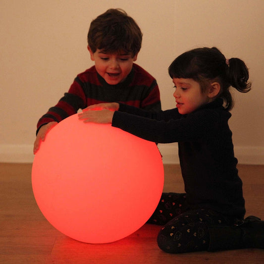 Sanselys – Ball